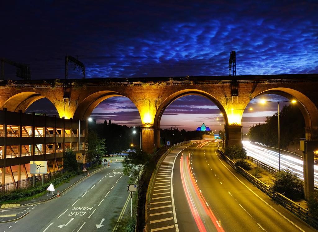 The Manchester Stockport Exterior photo